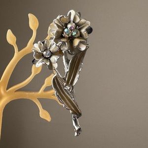 Vintage 3-D Floral Brooch With Aurora Borealis Rhinestones in Gold Tone Metal